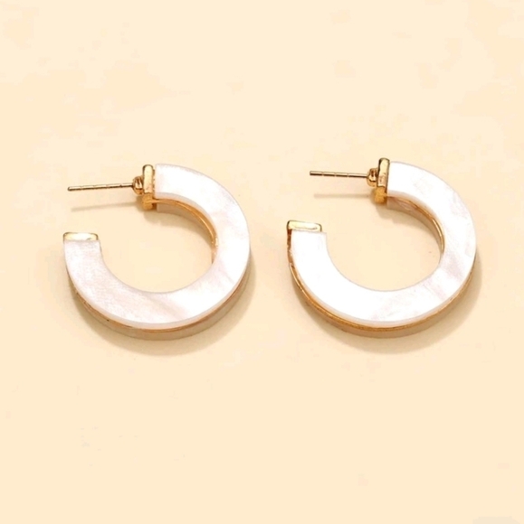 💖 2/$30 White Gold marble Minimalist Boho Chunky Hoop Clean girl earrings New - Picture 12 of 12